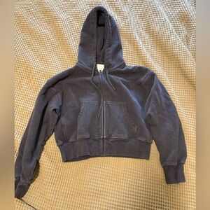 Aritzia boyfriend boxy zip hoodie
